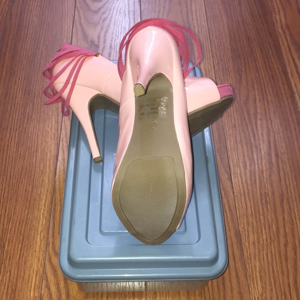 Pink Open toe Pumps - Picture 6 of 8